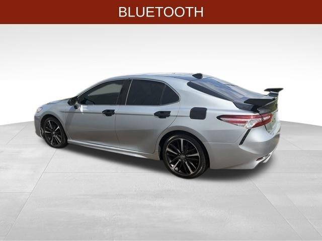 Toyota Camry  2020