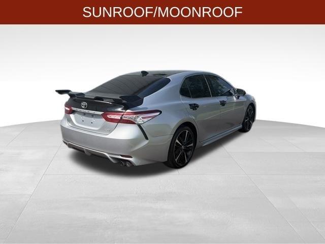 Toyota Camry  2020