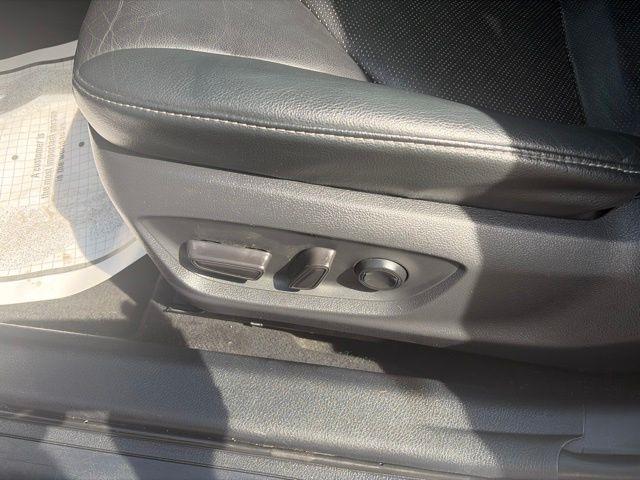 Toyota Camry  2020