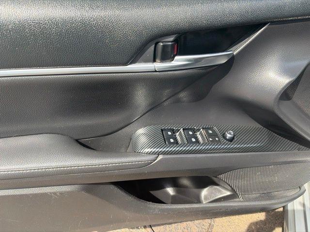 Toyota Camry  2020