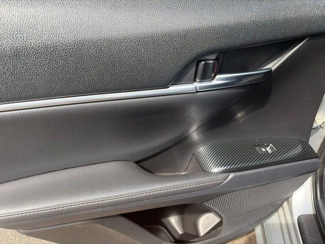 Toyota Camry  2020