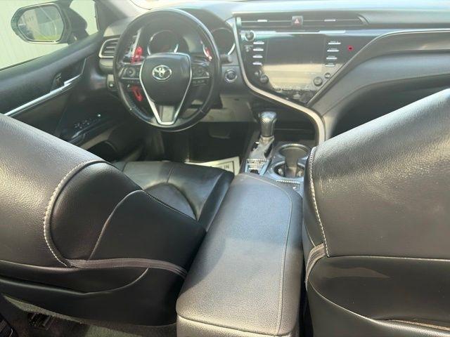 Toyota Camry  2020