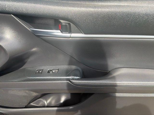 Toyota Camry  2020