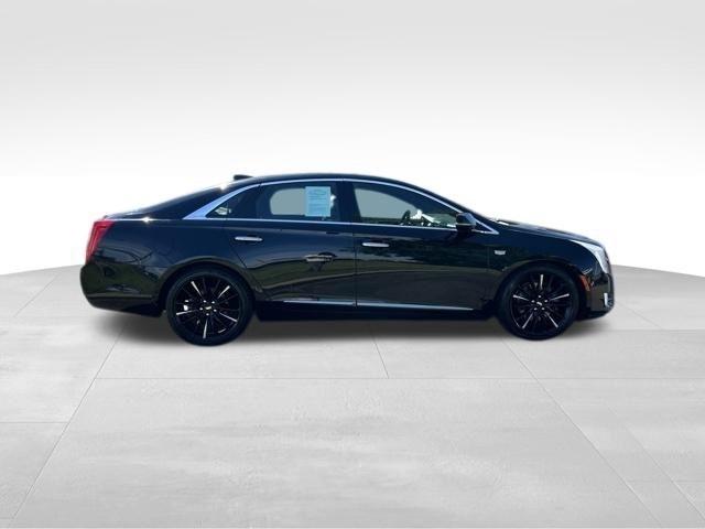 Cadillac XTS  2016