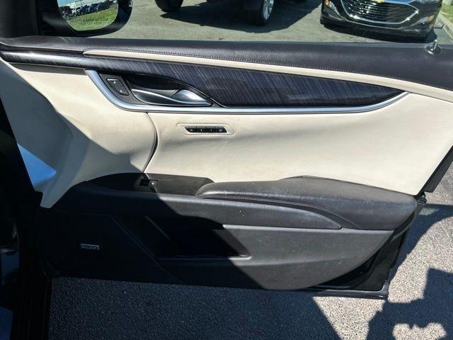 Cadillac XTS  2016