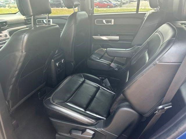Ford Explorer  2021