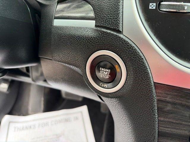 Chrysler 300  2021