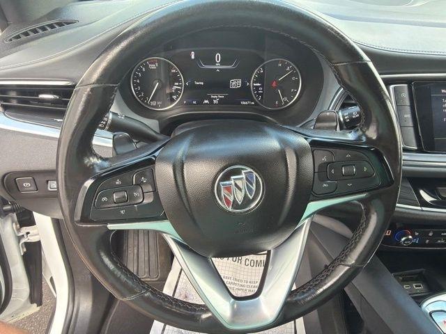 Buick Enclave  2022