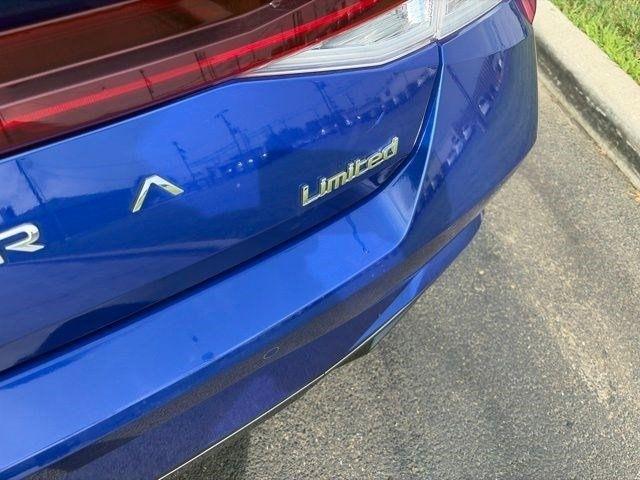 Hyundai Elantra  2023