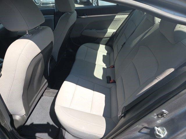 Hyundai Elantra  2019