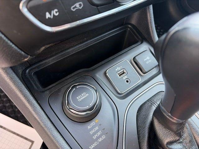 Jeep Cherokee Latitude Plus 4WD 2020