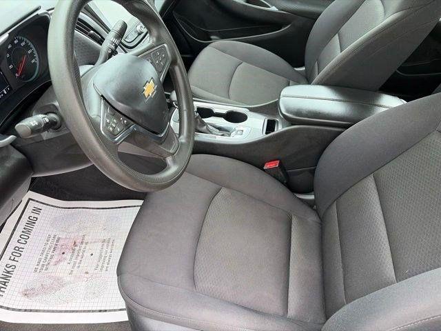 Chevrolet Malibu  2023