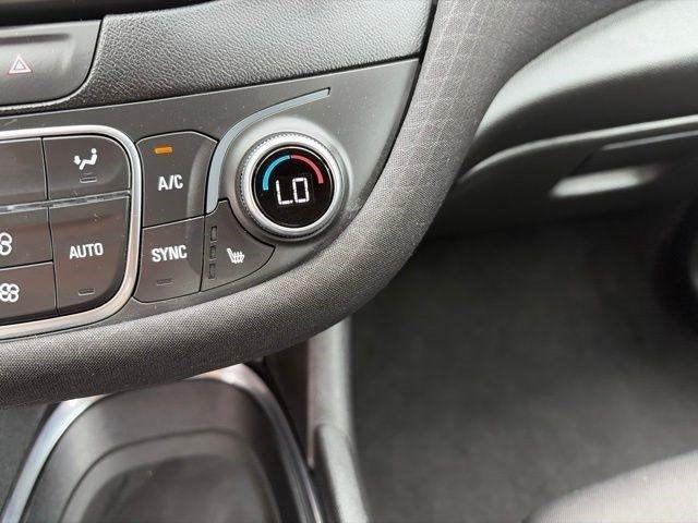 Chevrolet Malibu  2023