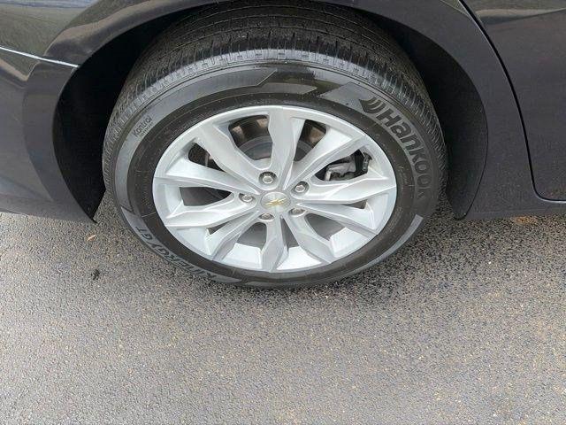 Chevrolet Malibu  2023
