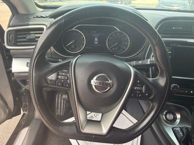 Nissan Maxima 3.5 SV 2020