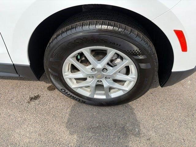 Chevrolet Equinox LS AWD 2022
