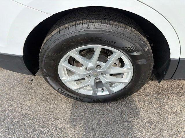 Chevrolet Equinox LS AWD 2022