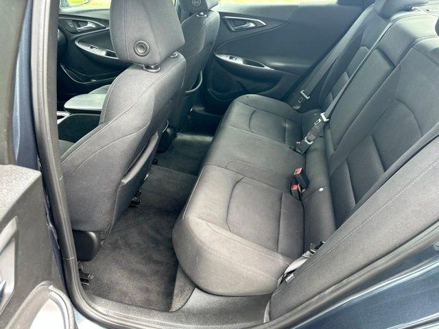 Chevrolet Malibu  2021