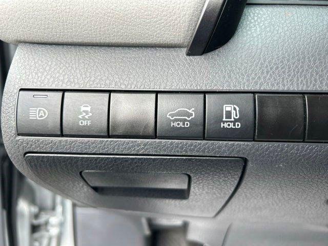 Toyota Camry  2024