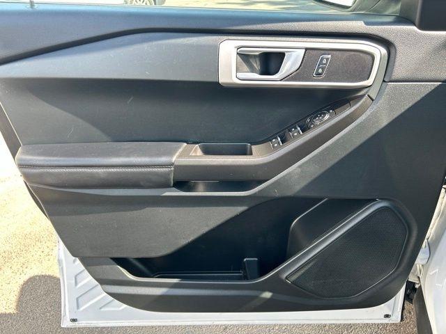Ford Explorer  2023