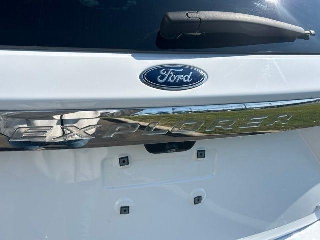 Ford Explorer  2023
