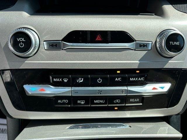 Ford Explorer  2023