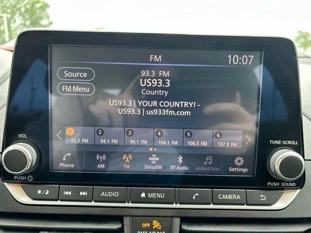 Nissan Altima  2024