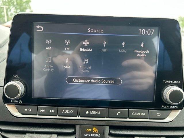 Nissan Altima  2024