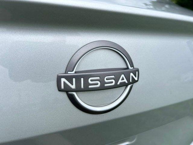 Nissan Altima  2024