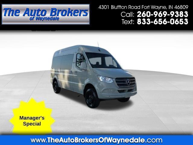 2022 Mercedes-Benz Sprinter 2500 Conversion Custom Explorer Van 9 Passenger