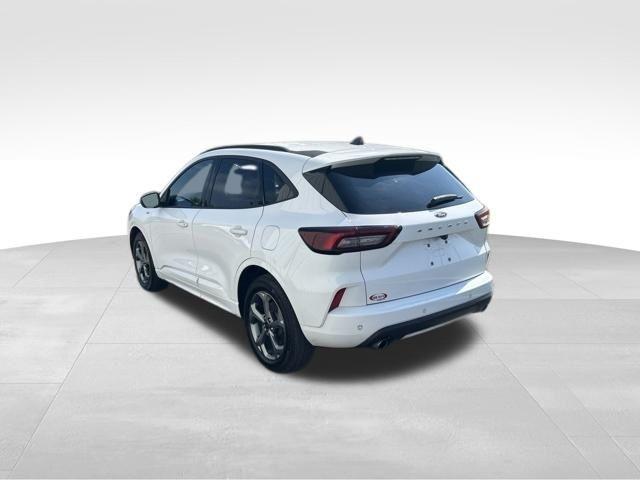 Ford Escape  2023