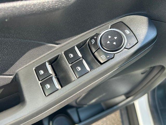 Ford Escape  2023