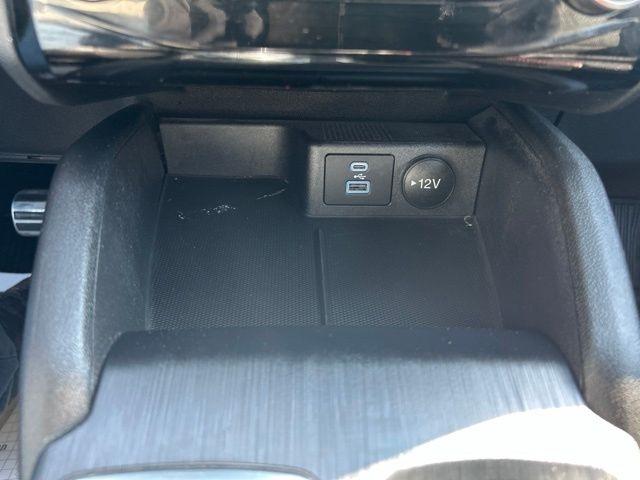Ford Escape  2023