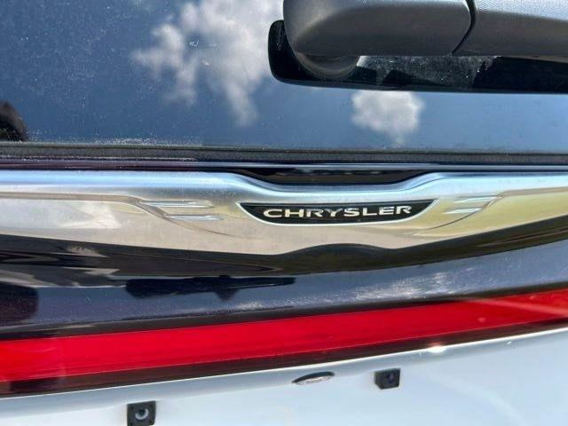 Chrysler Pacifica  2024