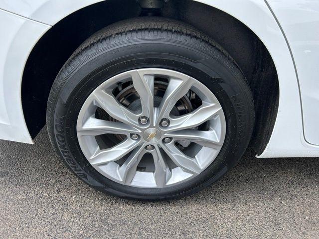 Chevrolet Malibu  2022