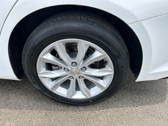 Chevrolet Malibu  2022