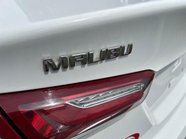 Chevrolet Malibu  2022