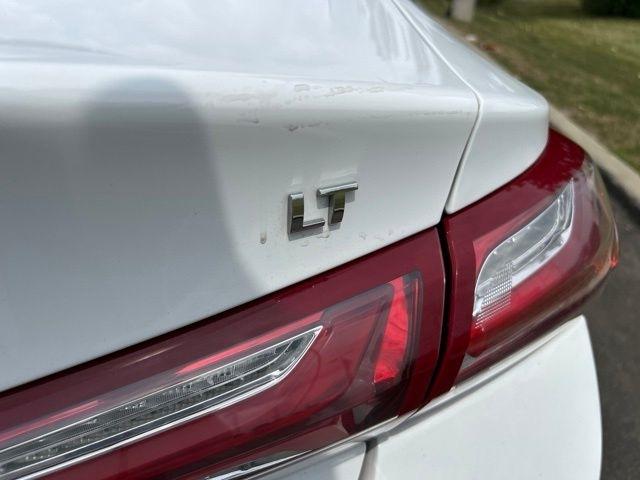 Chevrolet Malibu  2022