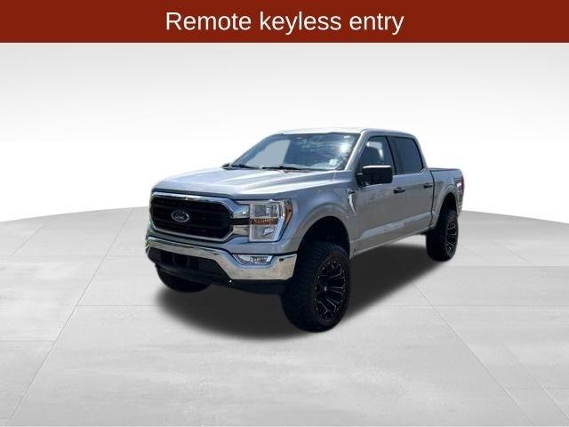 Ford F-150 4WD SuperCrew 145" XLT 2021