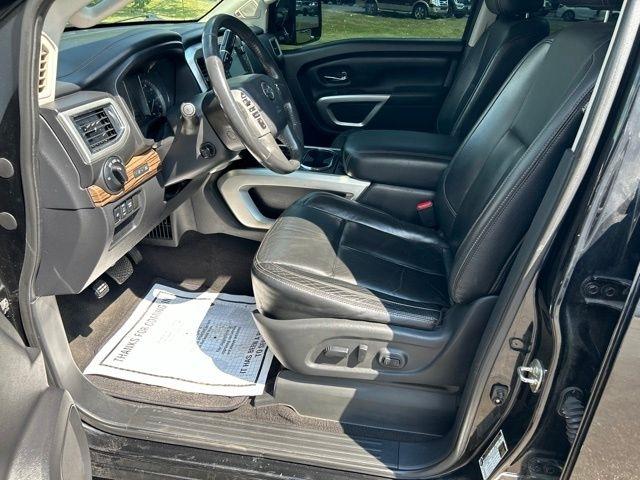 Nissan Titan XD  2017