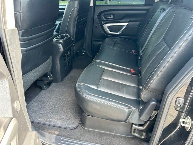 Nissan Titan XD  2017