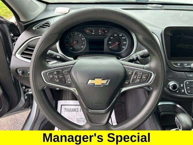 Chevrolet Malibu  2023