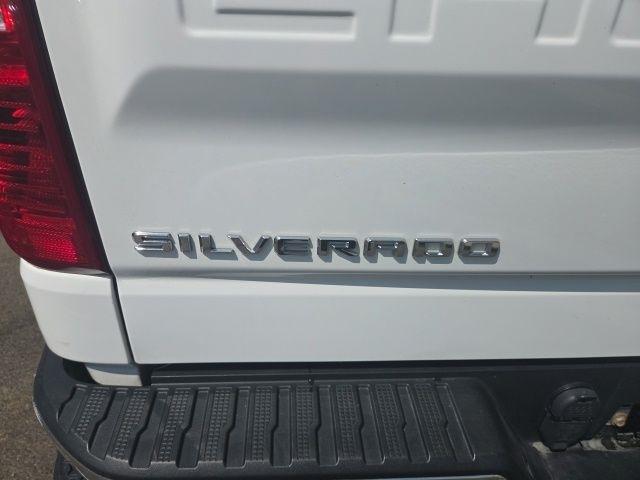 Chevrolet Silverado 1500  2021