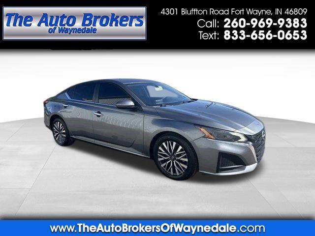 Nissan Altima  2023