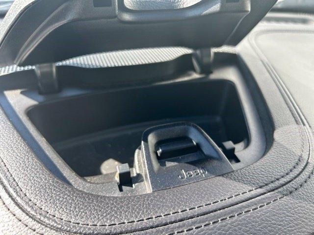 Jeep Cherokee  2019