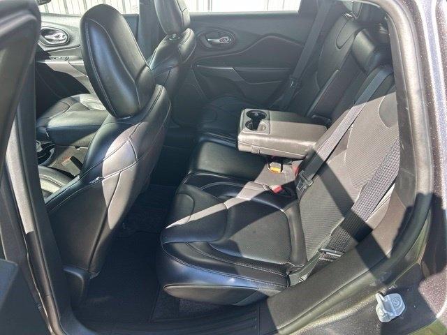 Jeep Cherokee  2019