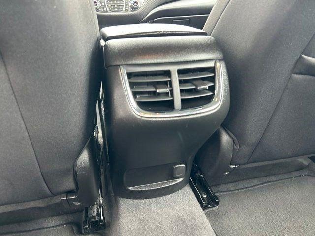 Chevrolet Malibu  2023