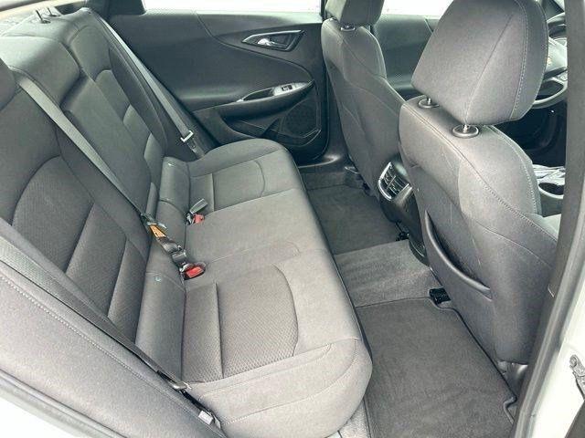 Chevrolet Malibu  2023