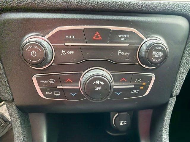 Dodge Charger  2022