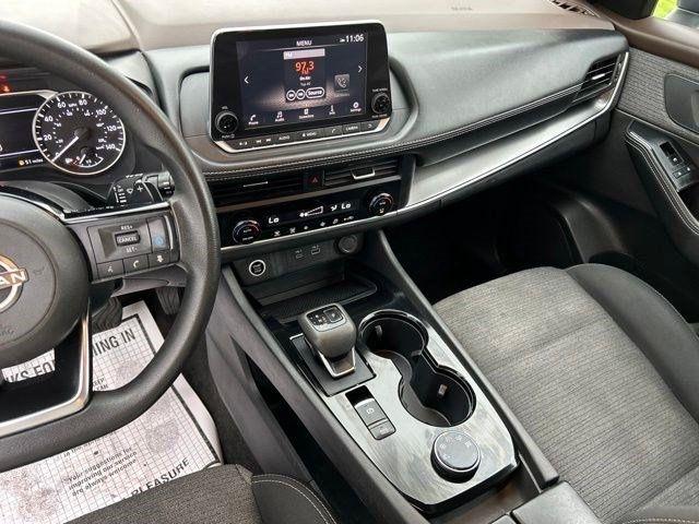 Nissan Rogue  2023